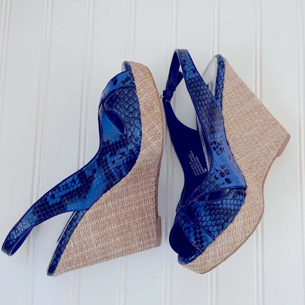 WHBM Blue Wedge Platform Peep Toe Sandals